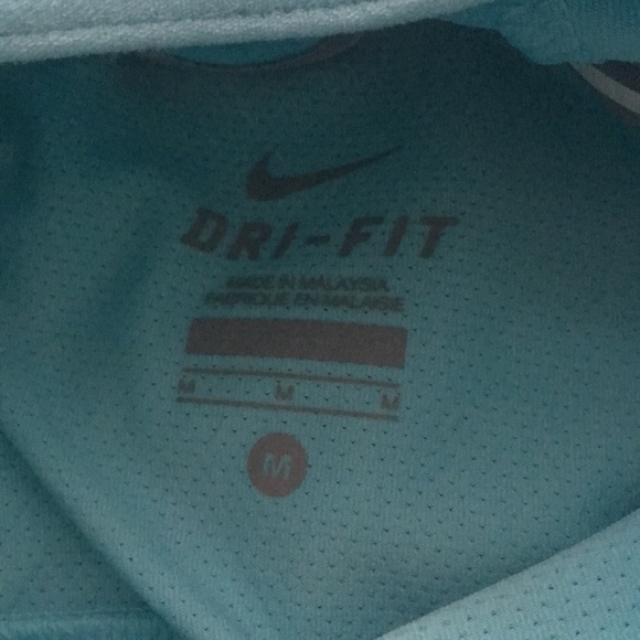 Nike dri-fit Layering pullover Hoodie - Picture 2 of 2